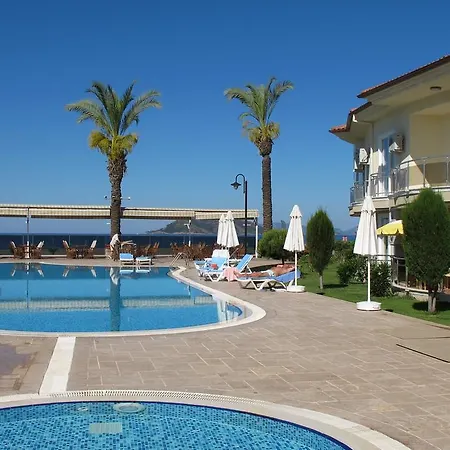 Sunset Beach Club Dolphin 03 Apartment *